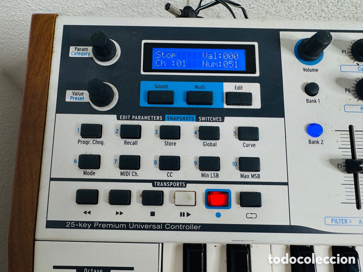 Segunda mano: Arturia KeyLab 25 Midi Keyboard Solo Piezas No Funciona - Foto 4