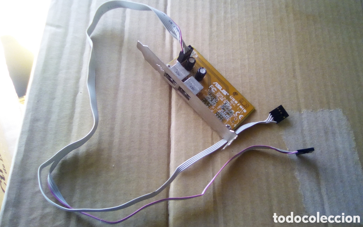 Segunda Mano: Tarjeta conexi&oacute;n ampliaci&oacute;n extra de 2 puertos USB. Para viejo ordenador PC.