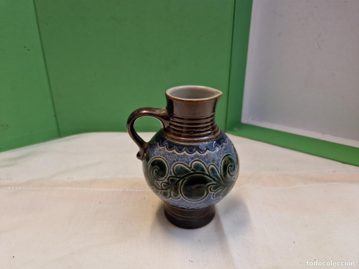 Segunda Mano: BONITA MINI JARRA DE PORCELANA. MEDIDA 12*4