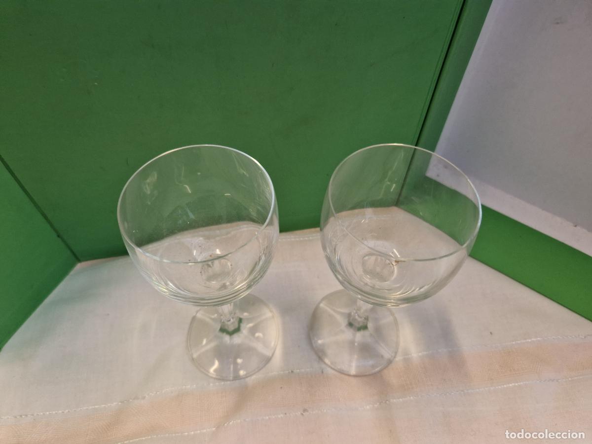 Segunda mano: 2 BONITAS COPAS DE CRISTAL. MEDIDA 15*7 - Foto 2