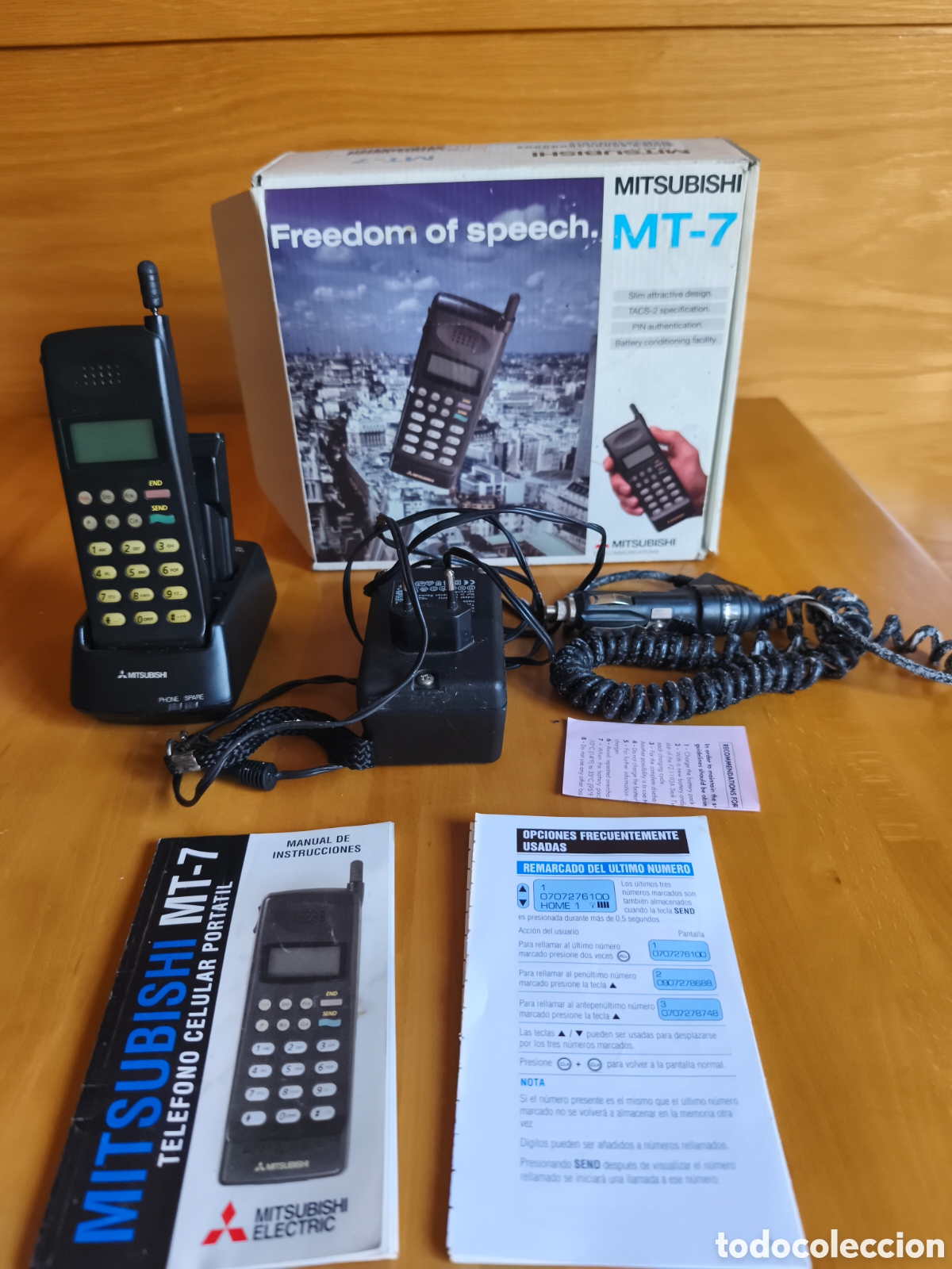 Segunda mano: Tel&eacute;fono Mitsubishi MT-7, anal&oacute;gico - Foto 2