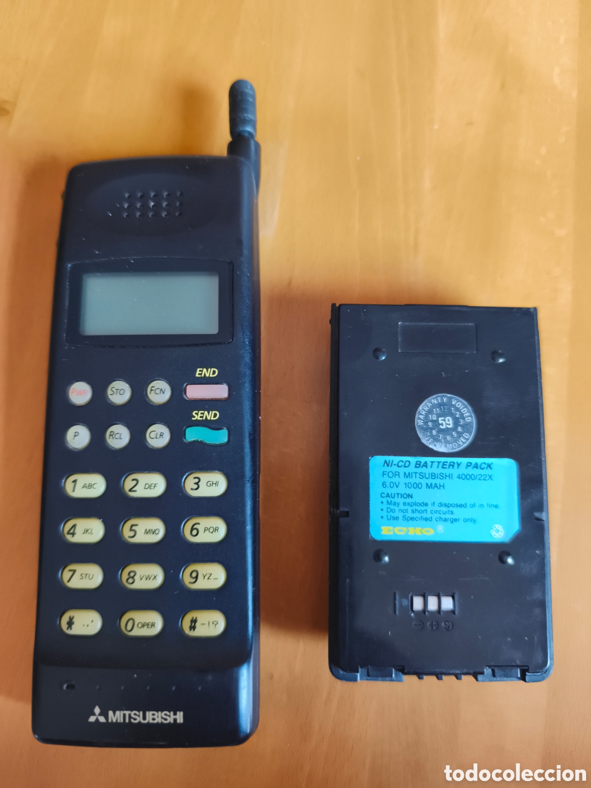 Segunda mano: Tel&eacute;fono Mitsubishi MT-7, anal&oacute;gico - Foto 8