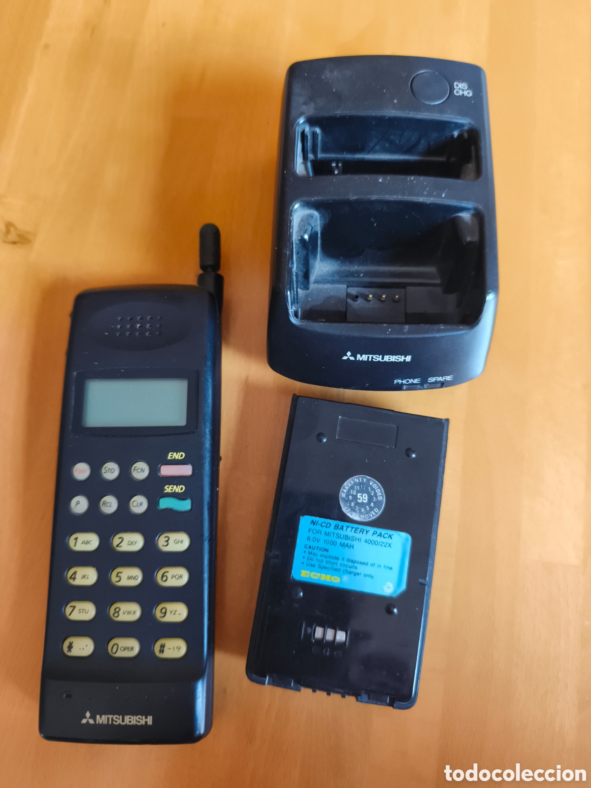 Segunda mano: Tel&eacute;fono Mitsubishi MT-7, anal&oacute;gico - Foto 9