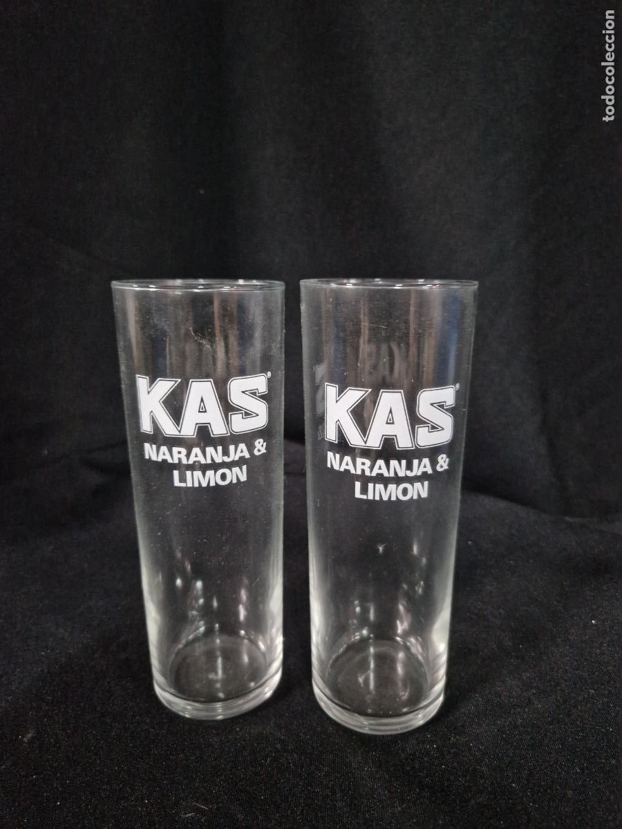 Segunda Mano: 2 BONITOS VASOS DE CRISTAL. NARANJA Y LIMON.