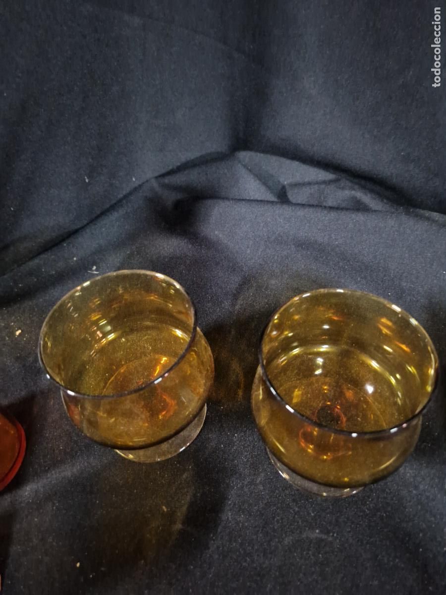 Segunda mano: 2 BONITAS COPAS DE CRISTAL. MEDIDA 8-9. AMBAR - Foto 2