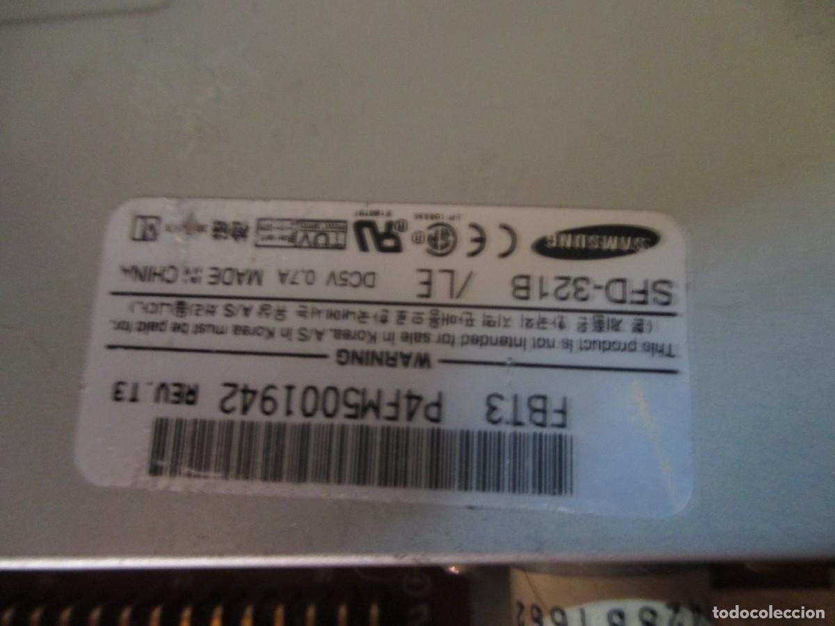 Segunda mano: 540- Disquetera 3.5&rdquo; Interna 1.44Mb (Samsung SFD-321B) - Impecable Estado - Foto 5