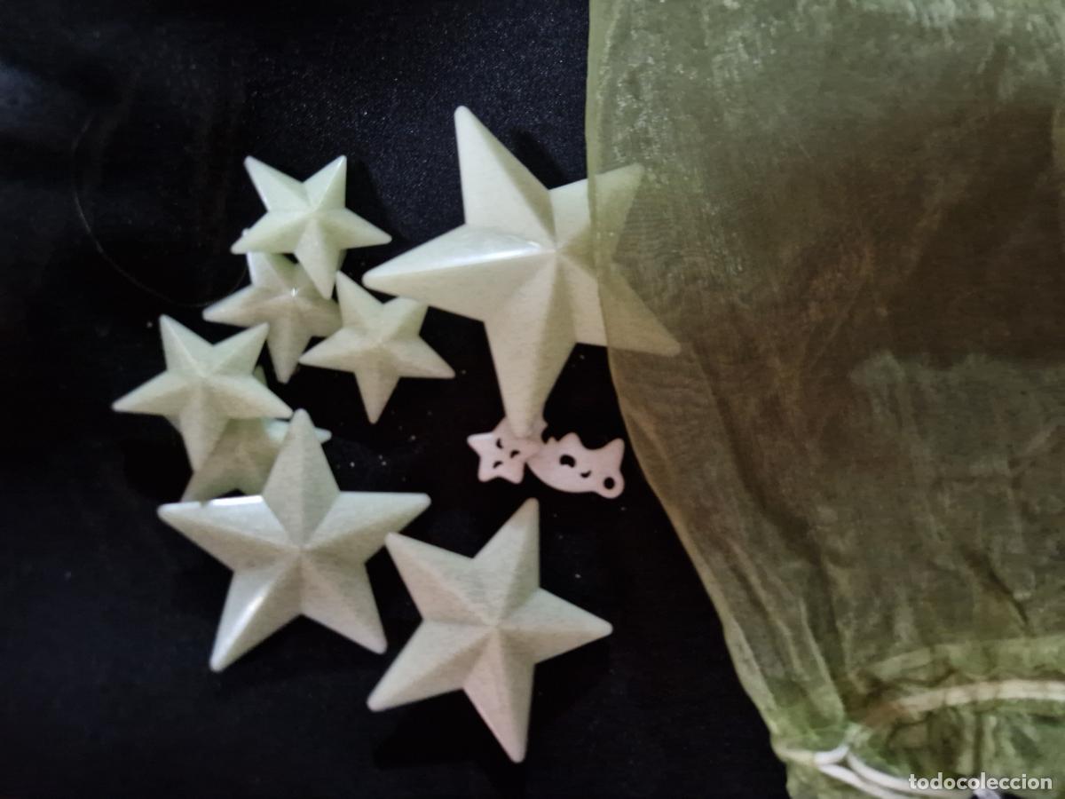 Segunda Mano: BONITAS ESTRELLAS DECORATIVAS. ALUMBRAN EN LA OSCURIDAD