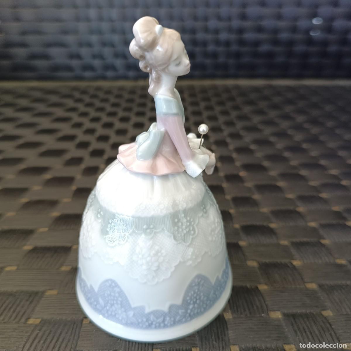 Segunda Mano: CAMPANA DE PORCELA NA DE LLADRO