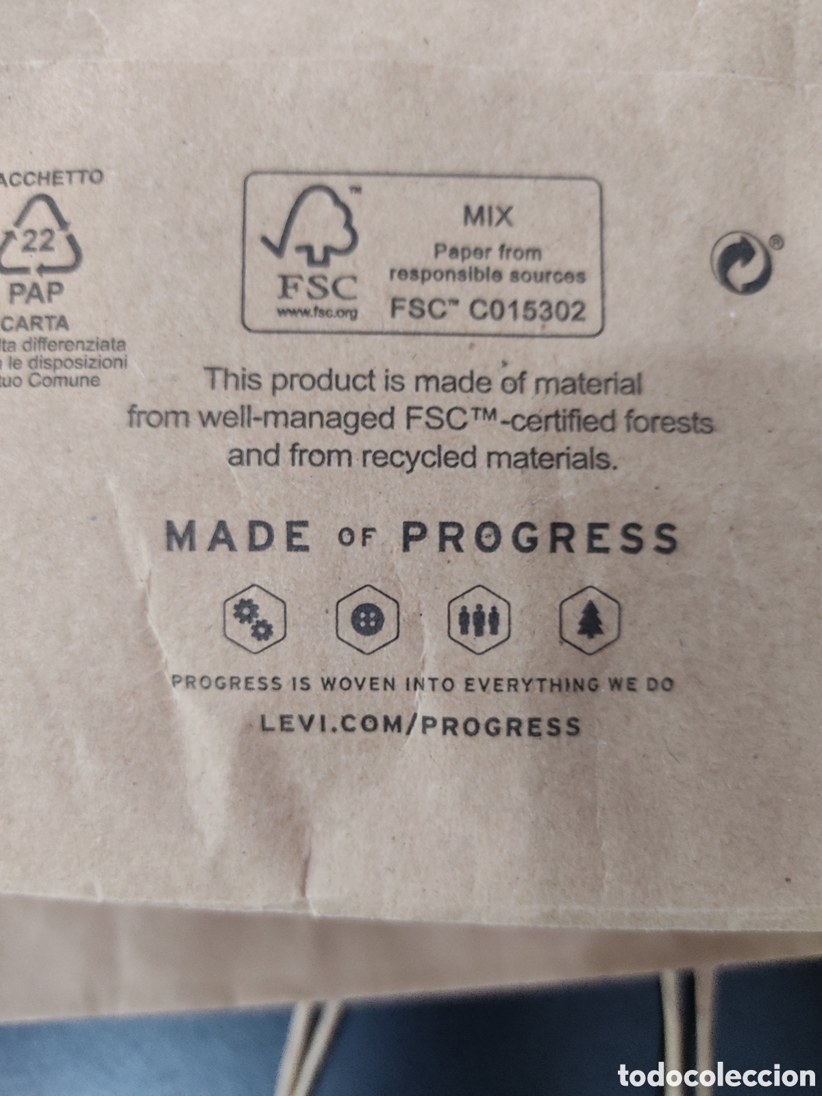 Segunda mano: Bolsa de Papel marca Levis en buen estado - Foto 15