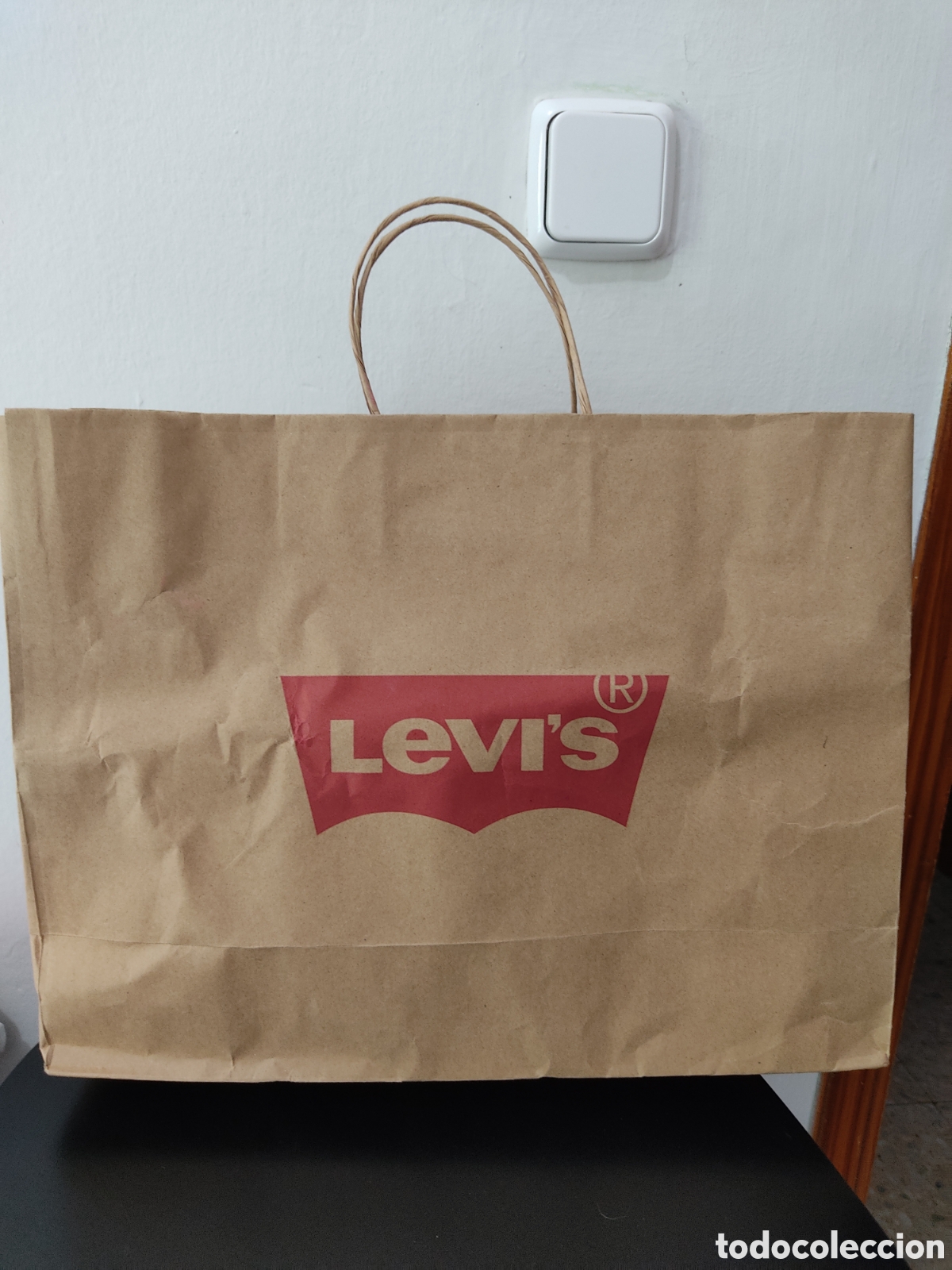 Segunda mano: Bolsa de Papel marca Levis en buen estado - Foto 18