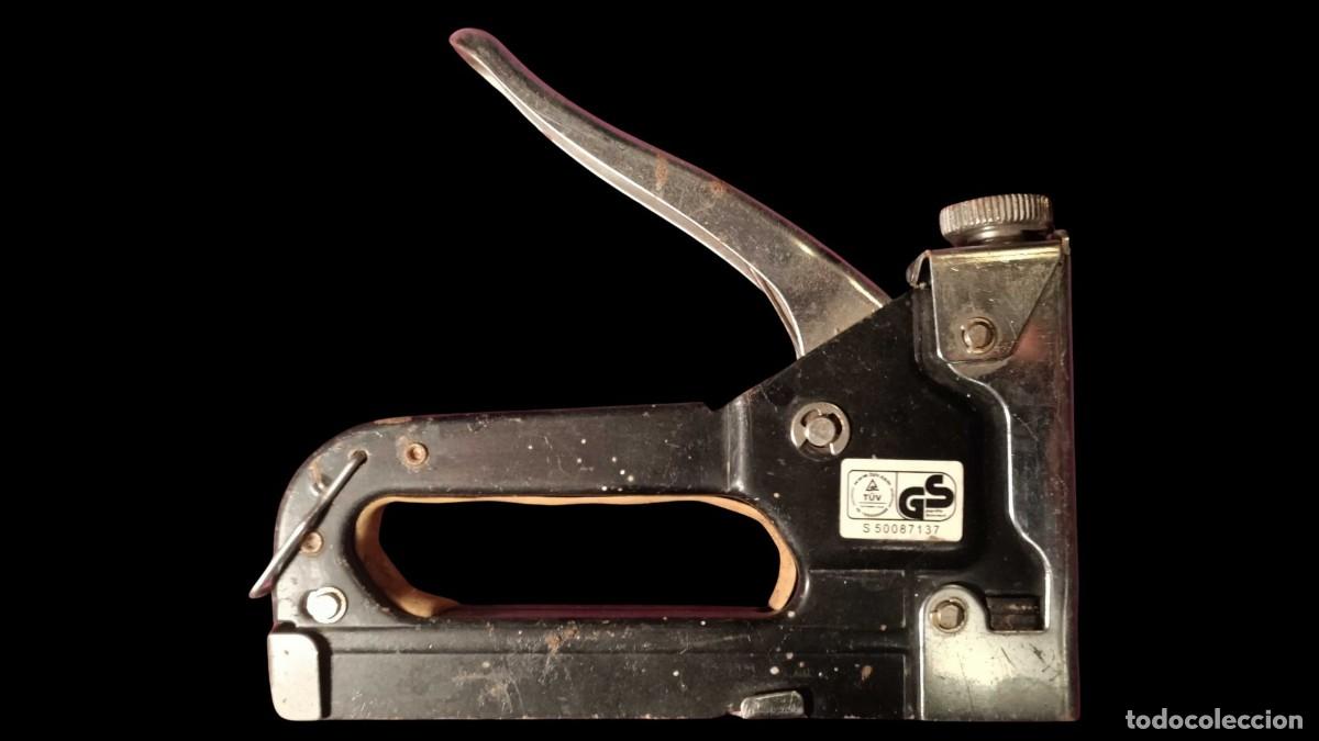 Seconda Mano: GRAPADORA MANUAL PROFESIONAL BOSCH HT 14 - CUERPO MET&Aacute;LICO COMPLETO - ALEMANIA - A&Ntilde;OS 80-90