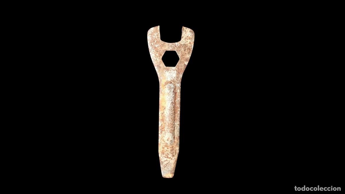 D'Occasion: LLAVE FIJA DOBLE BOCA &middot; 12 Y 15 mm &middot; HEXAGONAL + ABIERTA &middot; ACERO ESTAMPADO