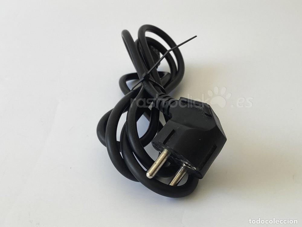 Segunda mano: Cable de Alimentaci&oacute;n Schuko a IEC PC 1.8m - Foto 1