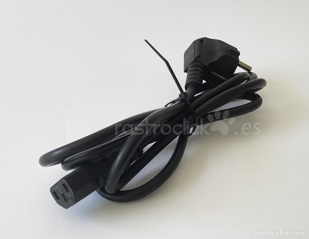 Segunda mano: Cable de Alimentaci&oacute;n Schuko a IEC PC 1.8m - Foto 2