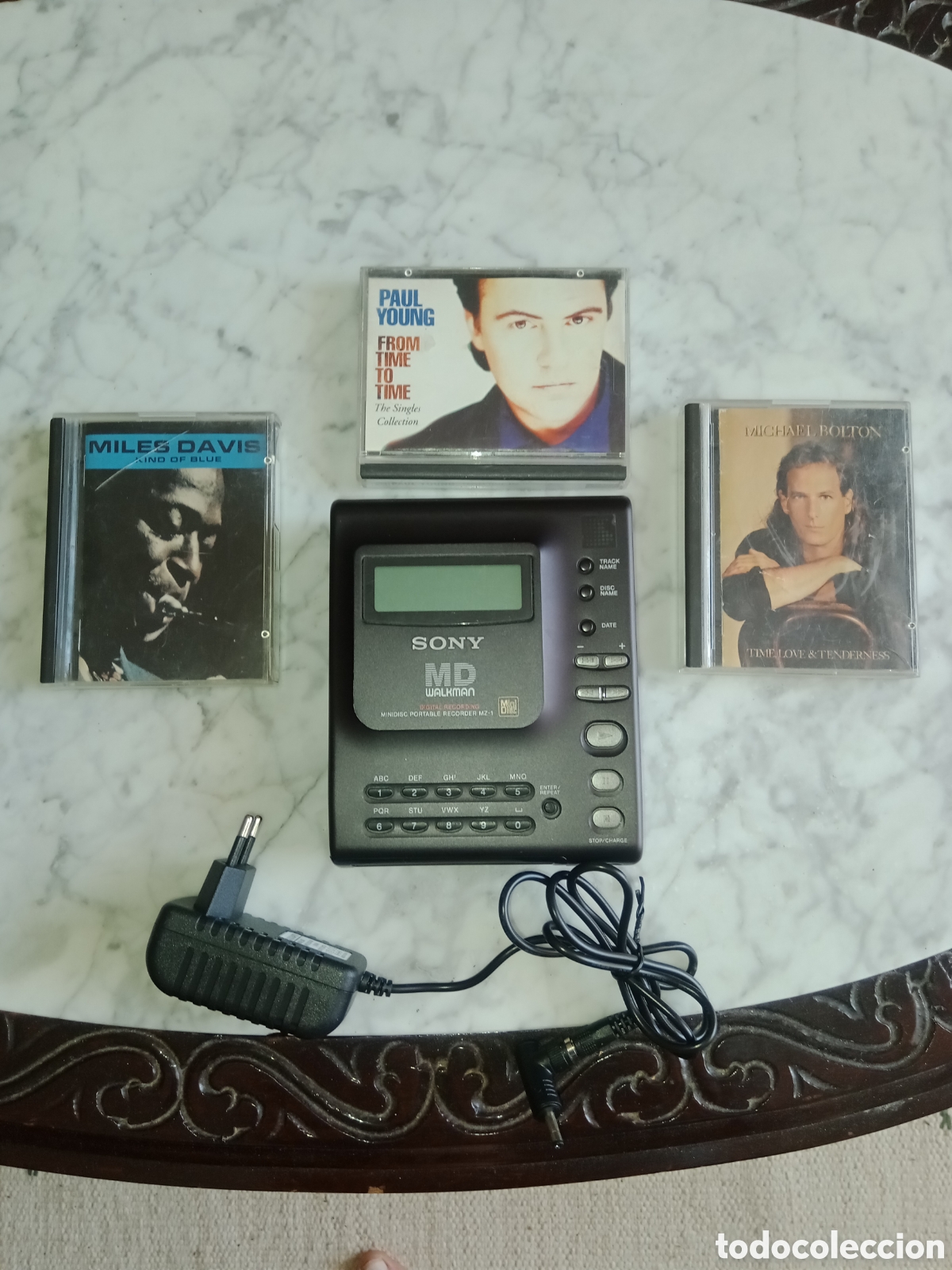 Segunda Mano: Sony MZ-1 MiniDisc + Bater&iacute;a + 3 Discos