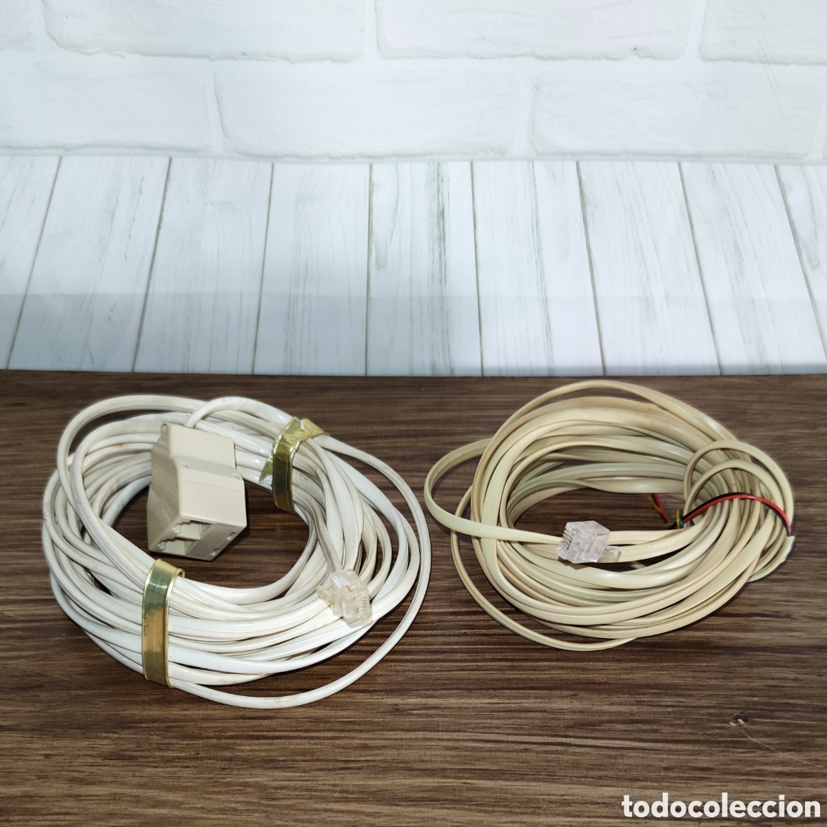 Segunda Mano: 2 Cables Tel&eacute;fono RJ11 5m y 1 duplicador