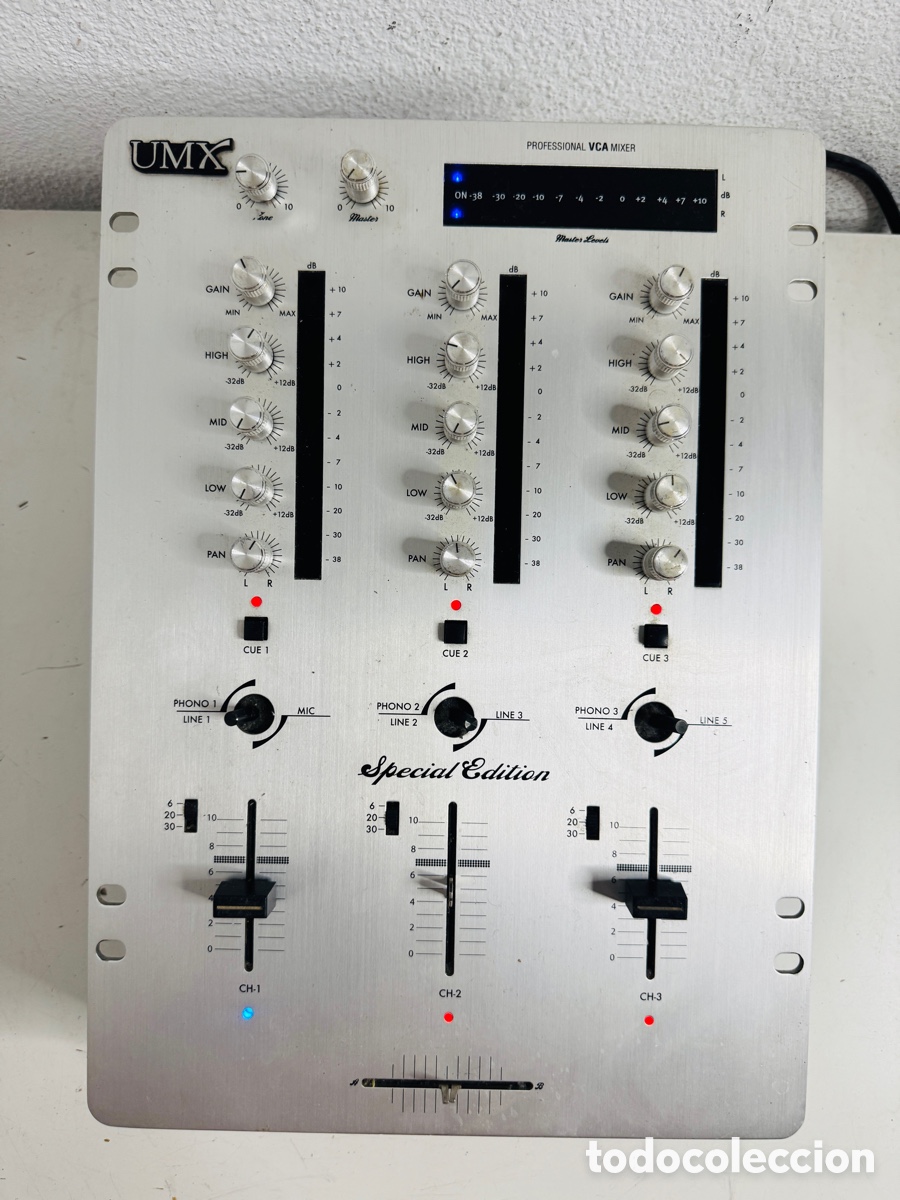 Segunda mano: mesa de mezclas DJ Gemini UMX Special Edition Incompleta Funciona - Foto 4