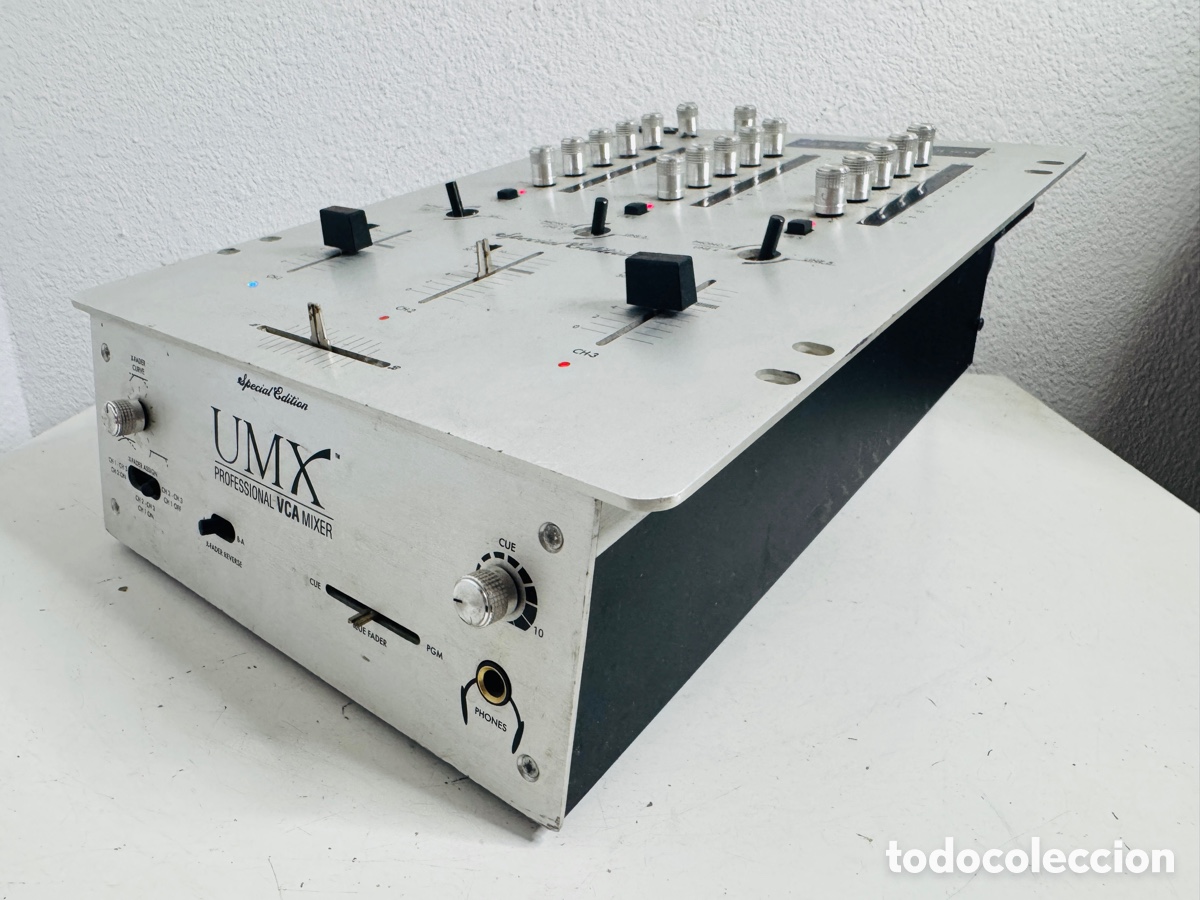 Segunda mano: mesa de mezclas DJ Gemini UMX Special Edition Incompleta Funciona - Foto 8