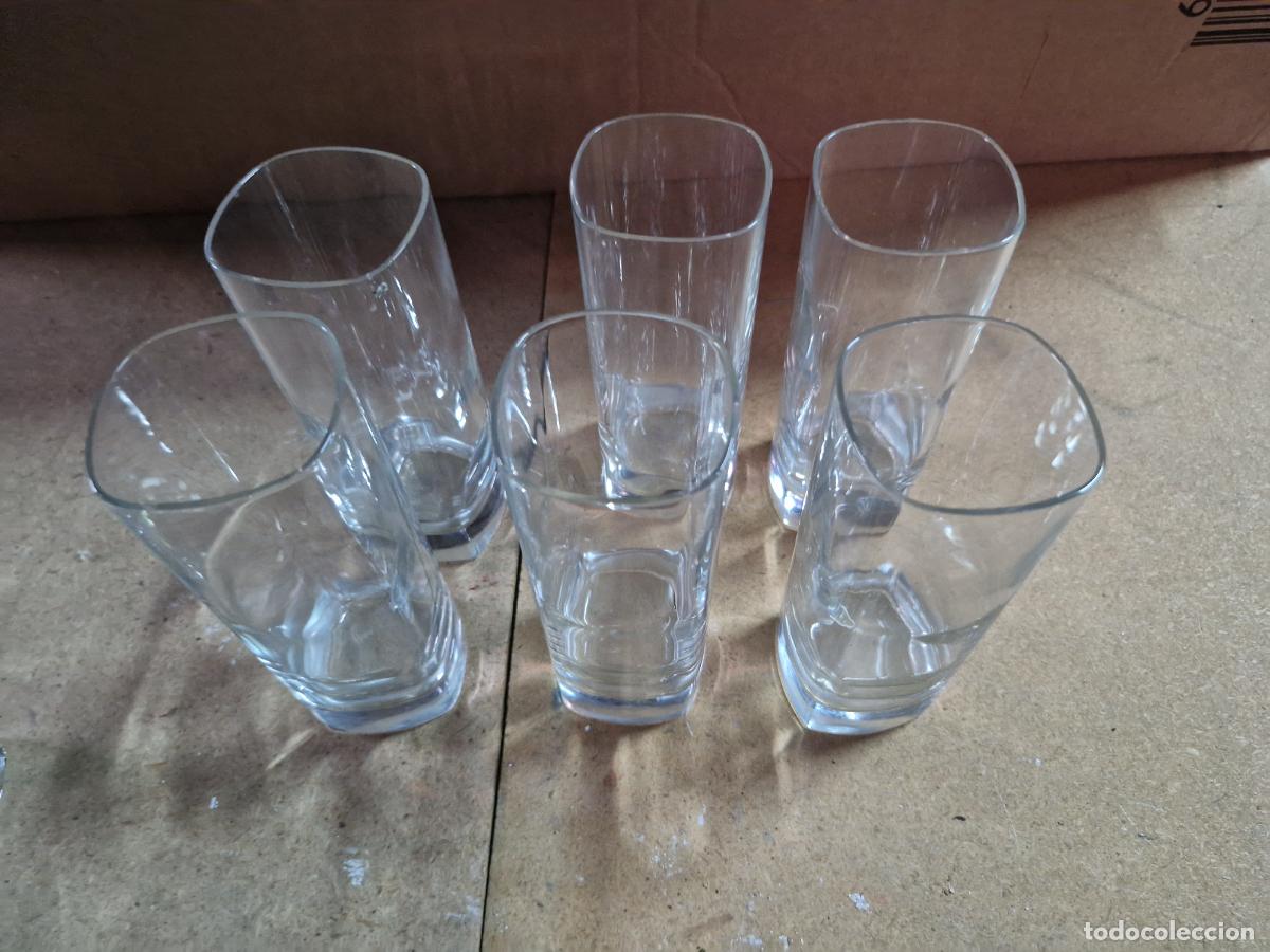 Segunda mano: 6 BONITOS VASOS DE CRISTAL. MEDIDA 14*16CM - Foto 3