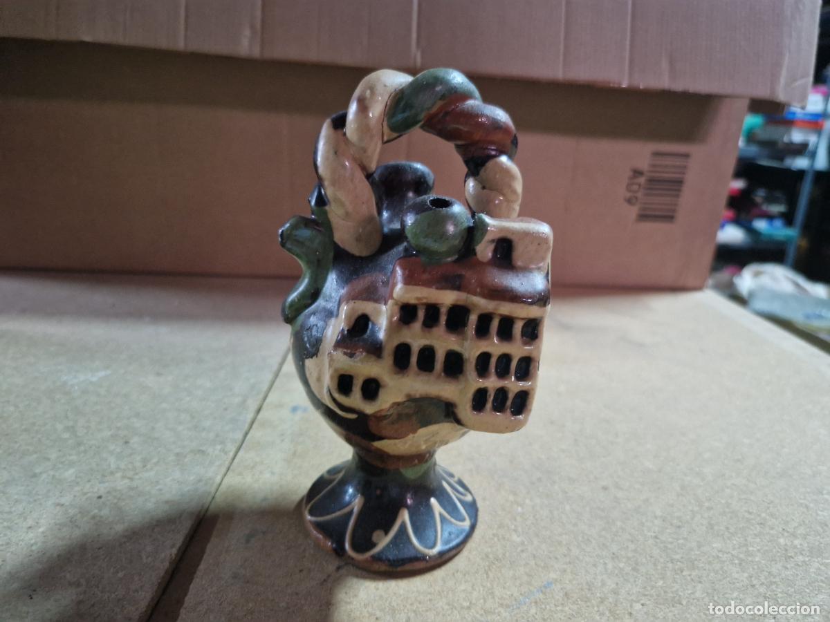 Segunda Mano: BONITO BOTIJO DE CERAMICA DECORATIVO.