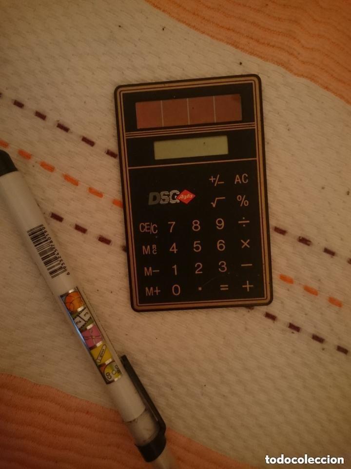Segunda Mano: CALCULADORA MUY FINA Y MUY PEQUE&Ntilde;A SOLAR
