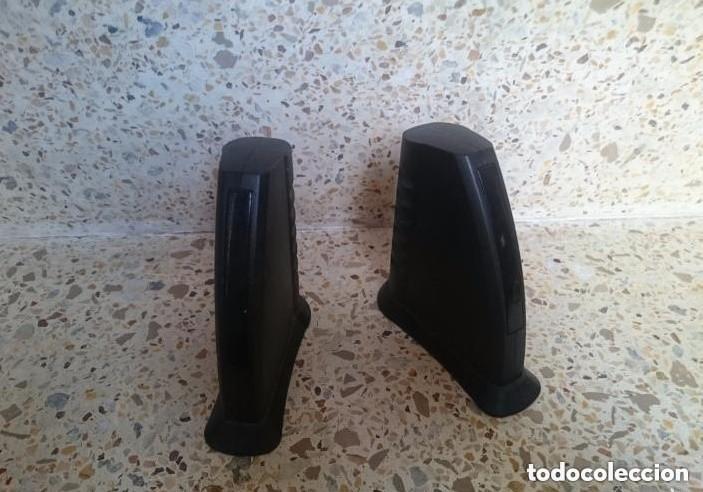Segunda Mano: ALTAVOCES PARA ORDENADOR DE DISE&Ntilde;O ESPECIAL -VER FOTOS Y LEER DETALLES . no tengo los cables