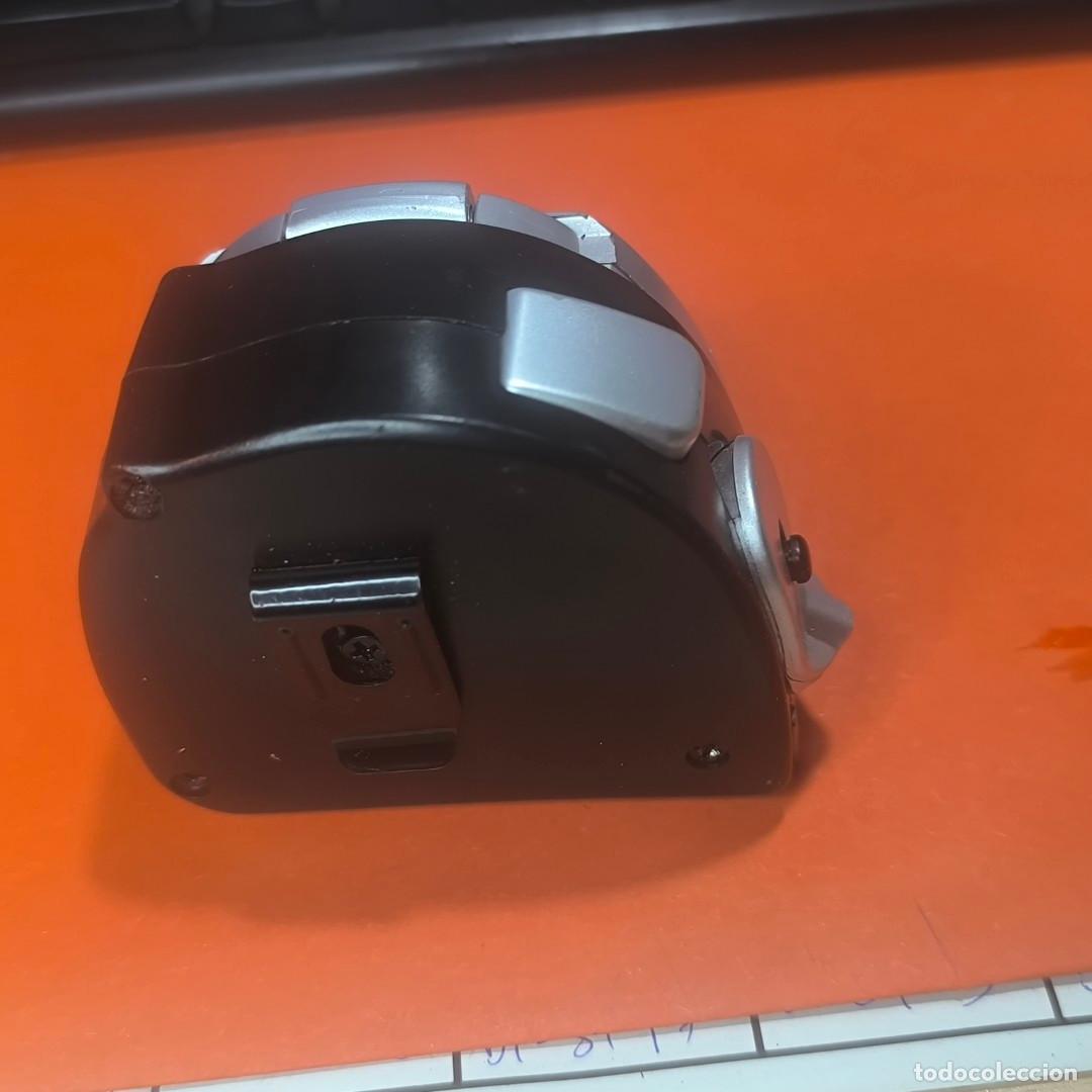 Segunda mano: 001560BRI-Metro con luz y calculadora black & decker - Foto 2