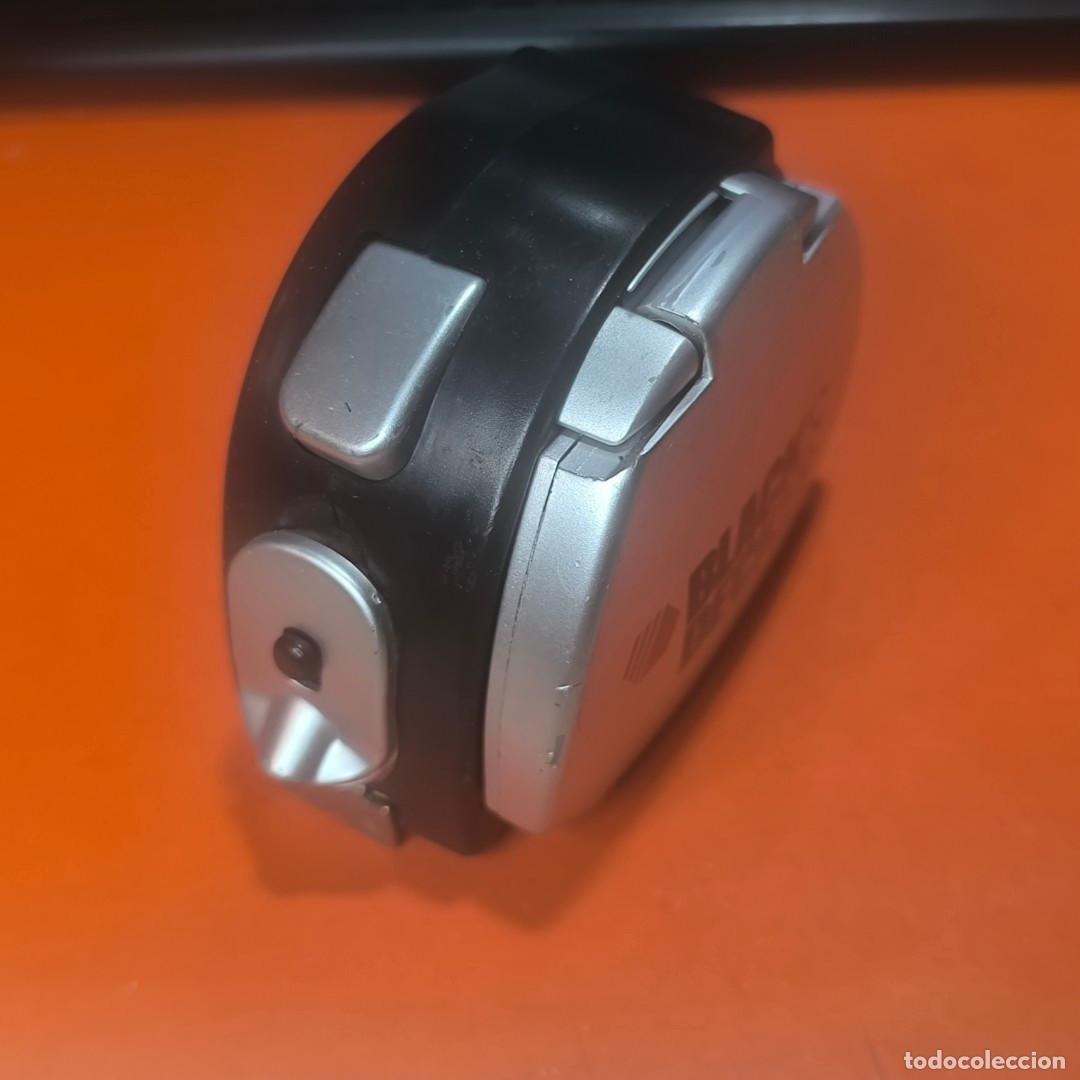 Segunda mano: 001560BRI-Metro con luz y calculadora black & decker - Foto 3