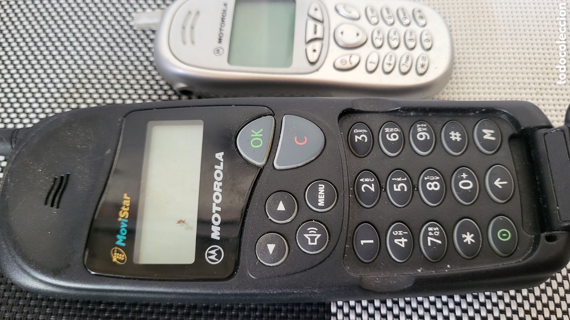 Segunda mano: Antiguos m&oacute;viles Motorola - Foto 2