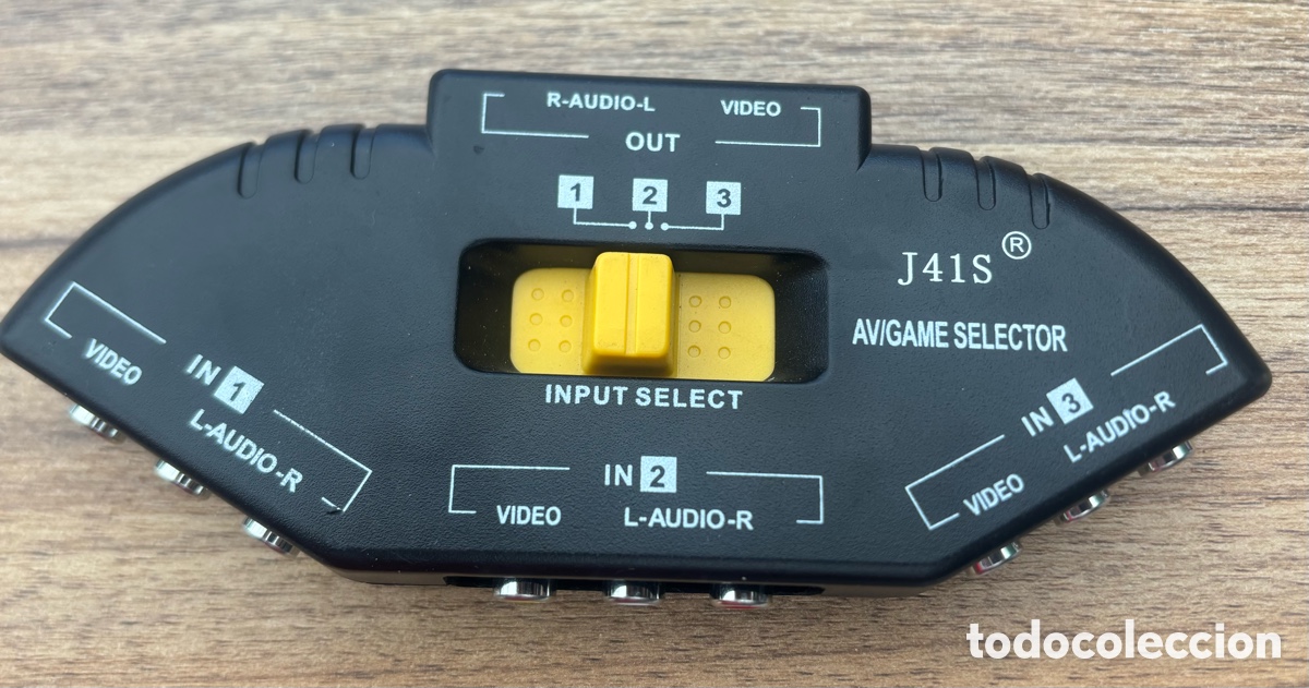 Segunda mano: Conmutador Selector AV RCA 3 Entradas 1 Salida J41S Smart Game Audio Video Retro