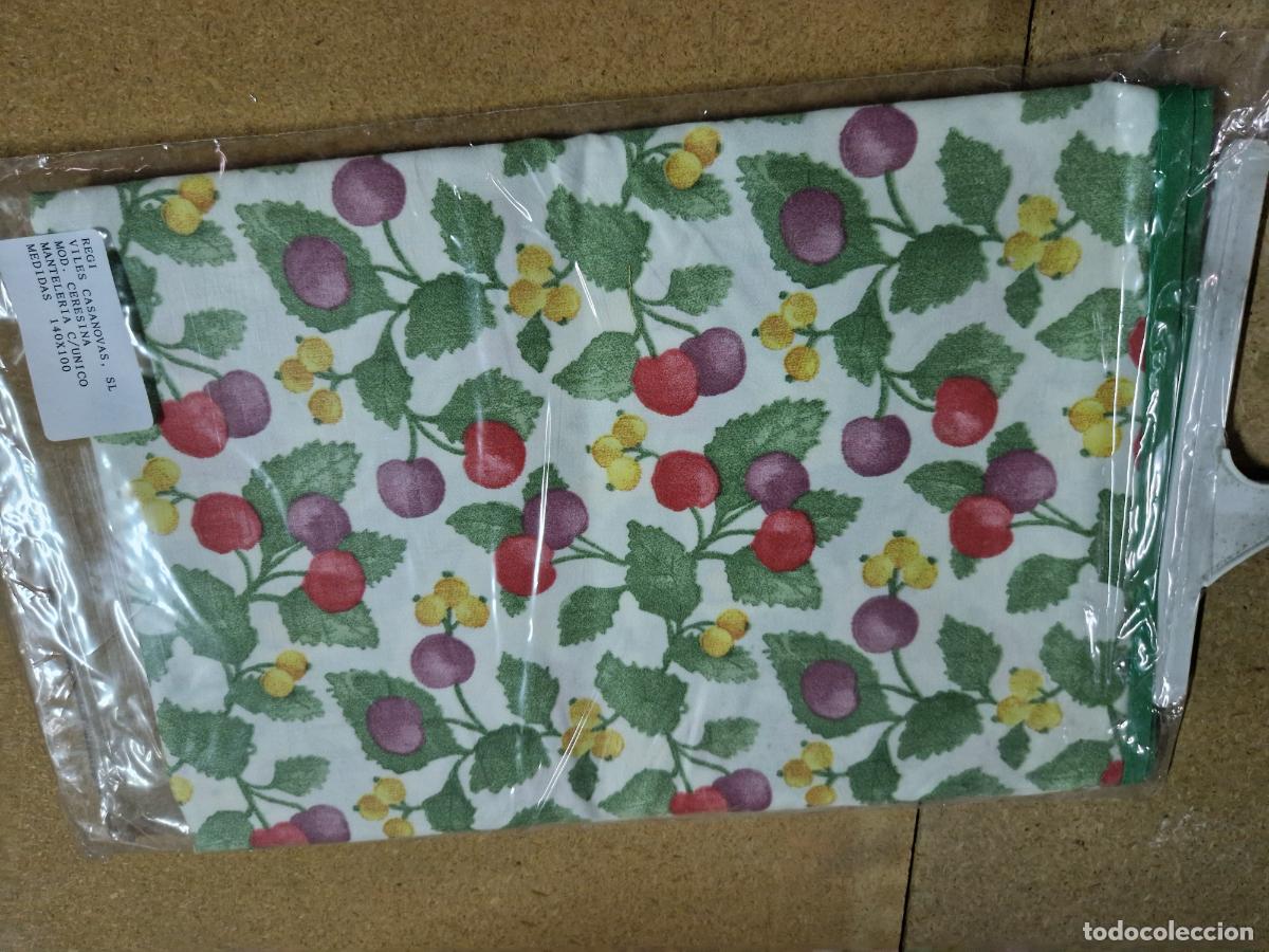 Segunda mano: BONITO MANTEL DE MESA. DISE&Ntilde;O FRUTAS. 140*100