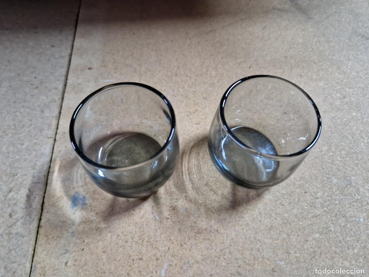 Segunda mano: 2 BONITAS MINI COPAS. SHOT.MORADAS. 4*5 - Foto 2
