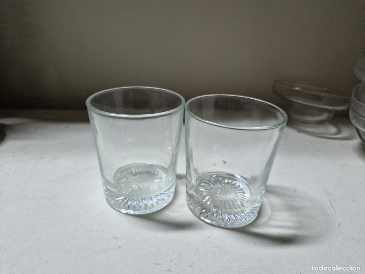 Segunda mano: 2 BONITOS VASOS DE CRISTAL. MEDIDA 9*7 - Foto 3