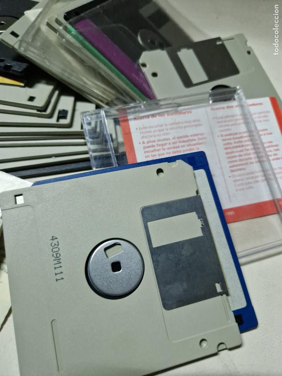 Segunda mano: BONITO LOTE DE DISCOS PC.