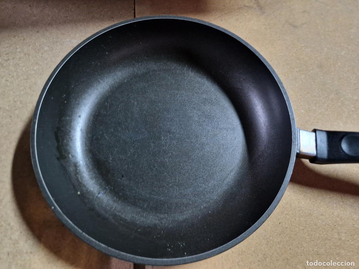 Segunda mano: BONITO SARTEN DE COCINA. MEDIDA 19*19