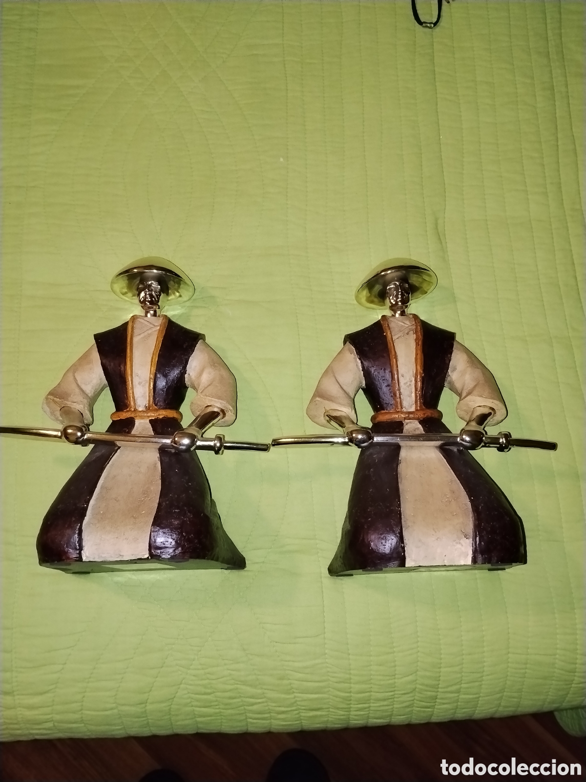 Segunda mano: Samurais de resina nuevos - Foto 1