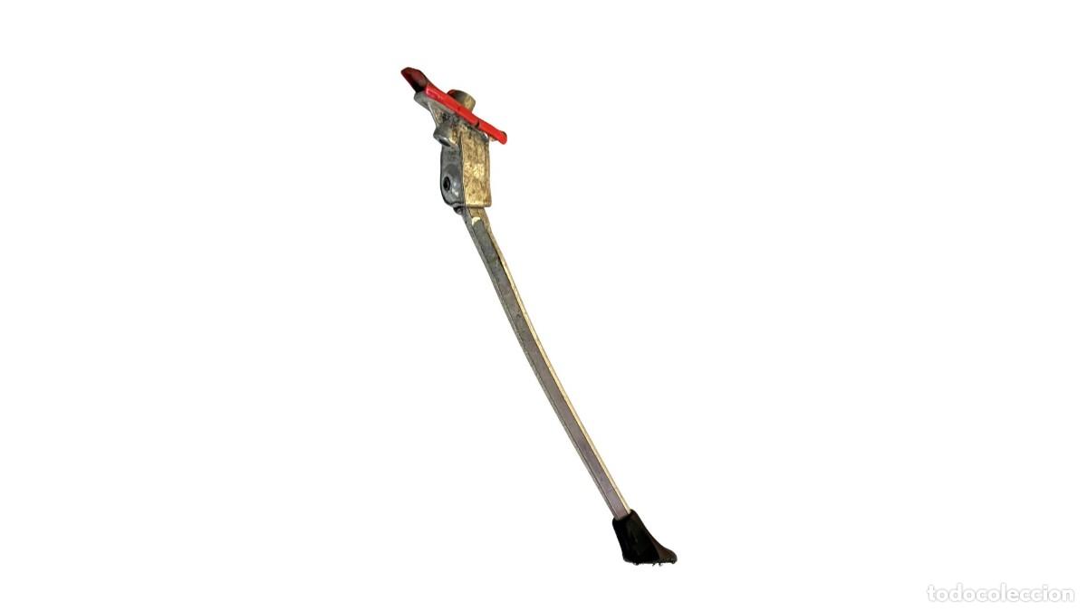 Segunda mano: PATA DE CABRA LATERAL AJUSTABLE PARA BICICLETA (24-29&rdquo;) - CON PLETINA DE FIJACI&Oacute;N