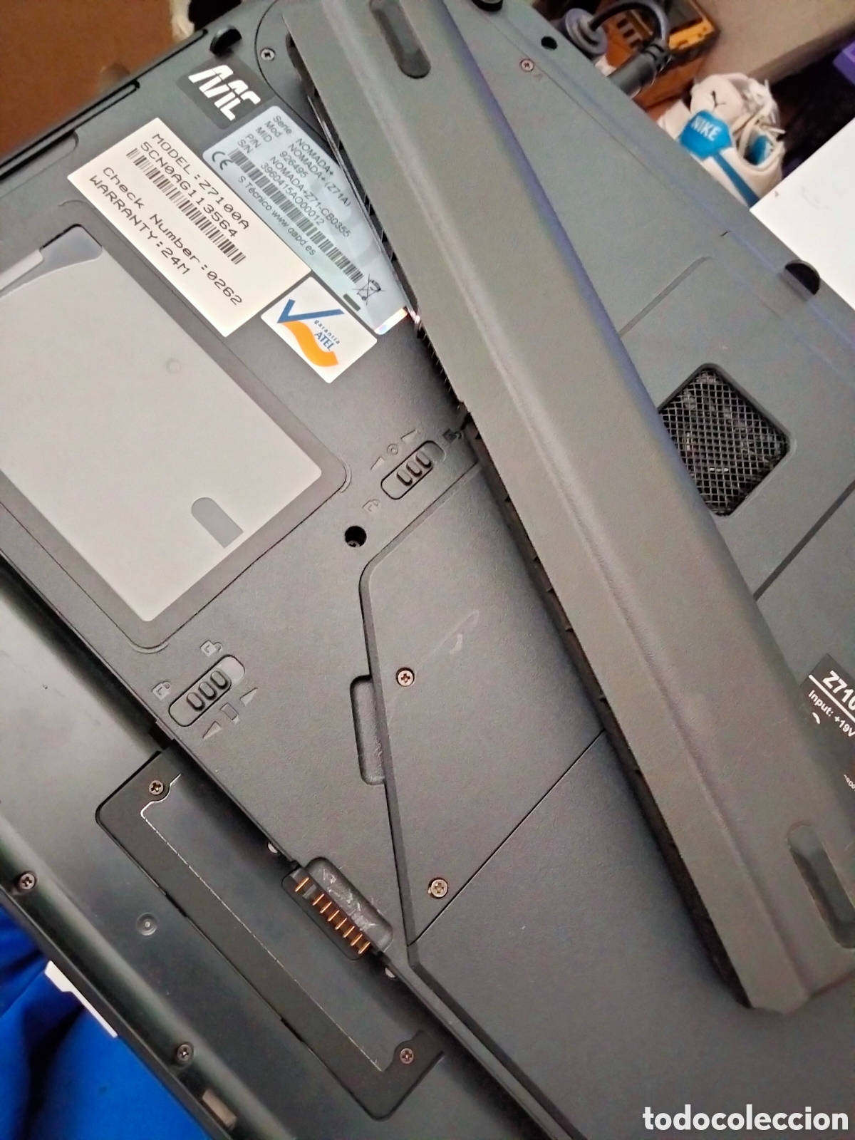 Segunda mano: Port&aacute;til Asus Z7100A - Foto 6