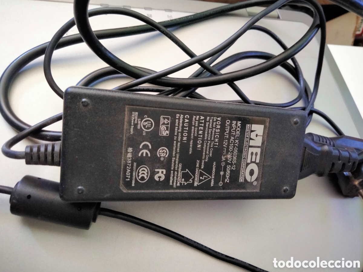 Segunda mano: Port&aacute;til Asus Z7100A - Foto 7