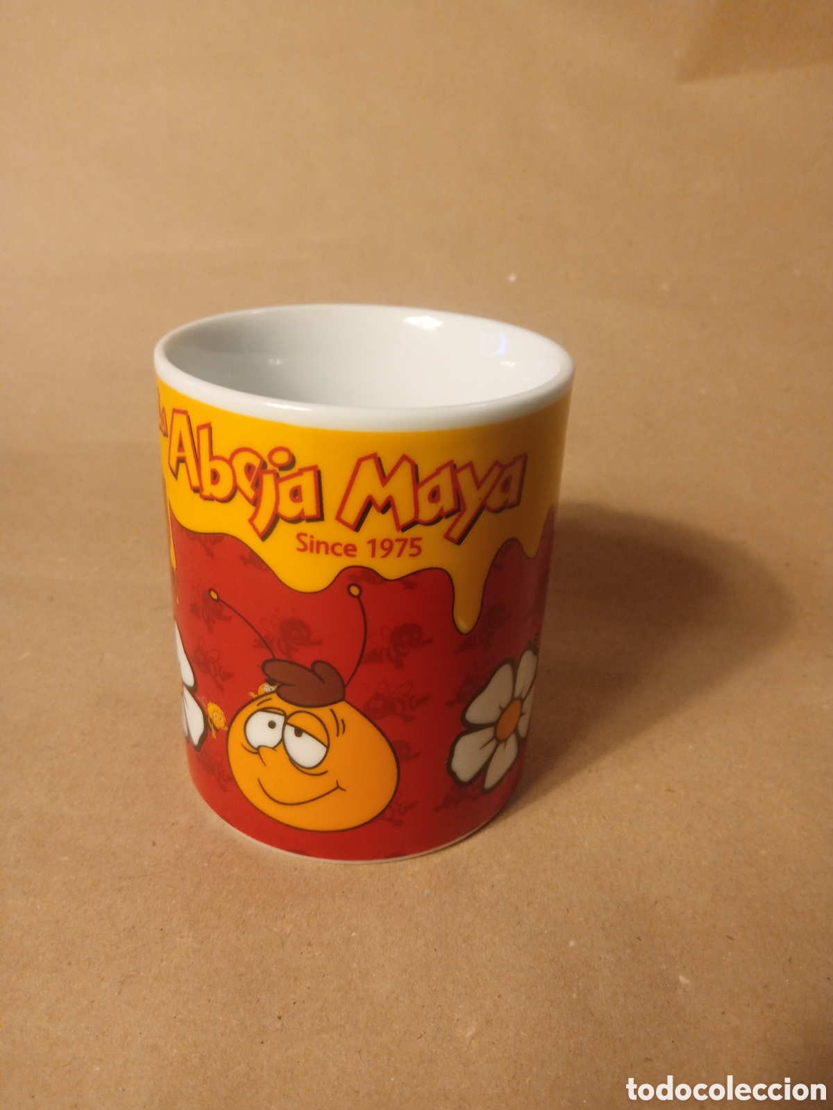 Segunda mano: Taza Abeja Maya 2010 - Foto 2