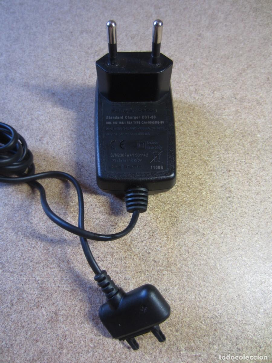 Segunda mano: Cargador de Pared Original Sony Ericsson CST-60