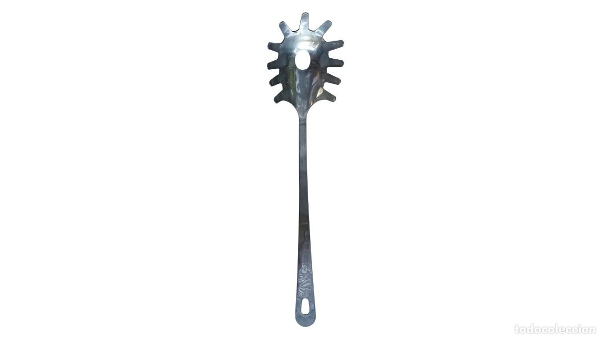 Segunda mano: CUCHAR&Oacute;N PARA PASTA IKEA N&Auml;BBFISK - ACERO INOXIDABLE - COCINA