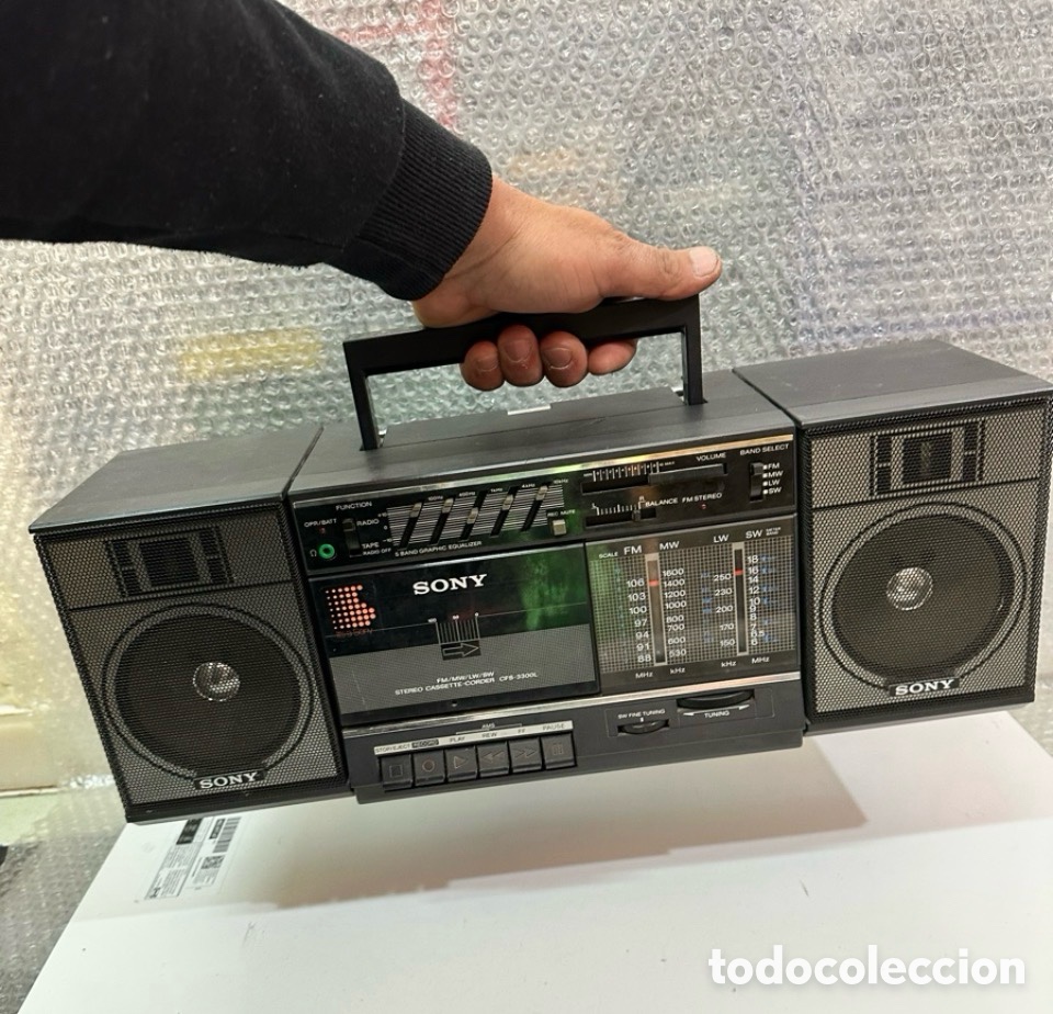 Segunda M&atilde;o: Antiguo Radio Cassette SONY Negro Est&eacute;reo