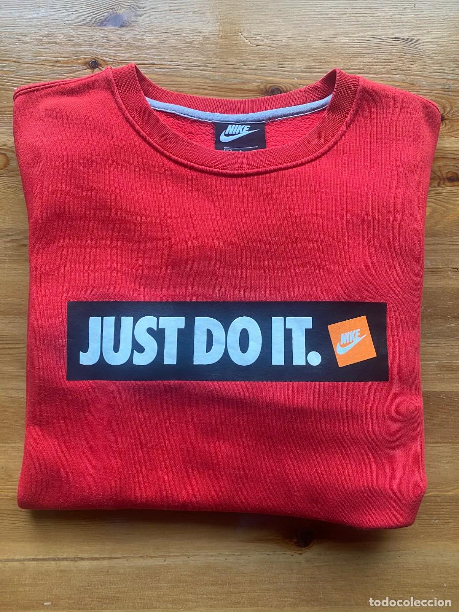 Segunda mano: Sudadera Nike S Roja ORIGINAL env&iacute;o econ&oacute;mico - Foto 6