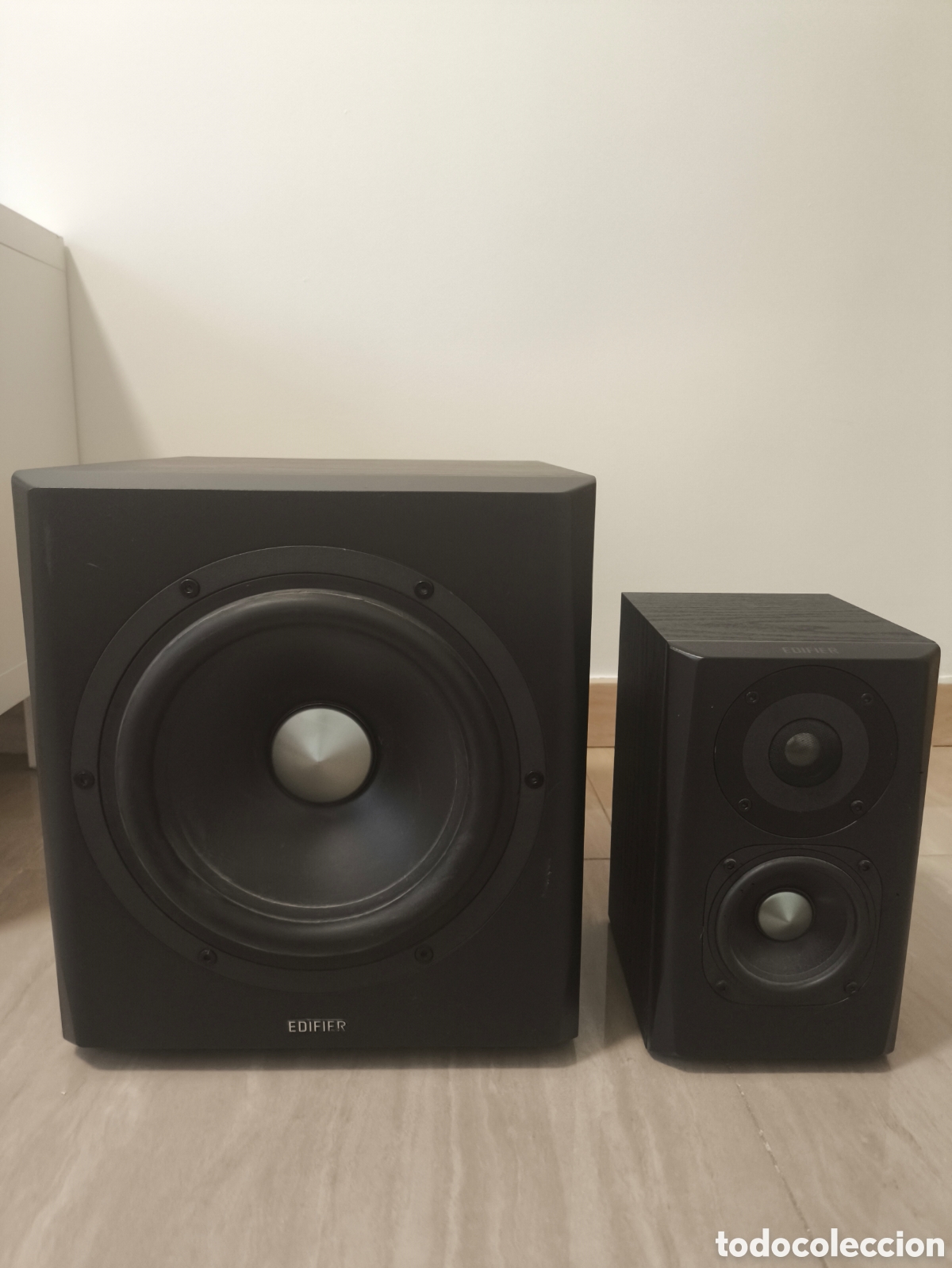 Segunda mano: Altavoces Edifier S351DB Negro