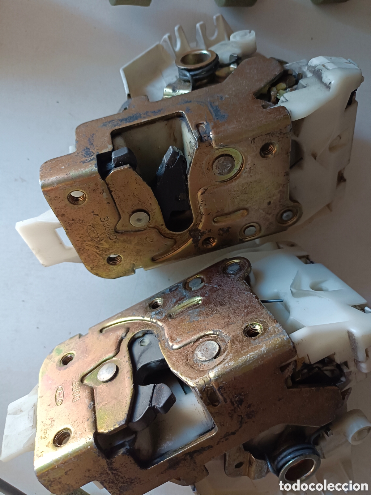 Segunda mano: Cerraduras y manetas ford Mondeo MK3 delanteras
