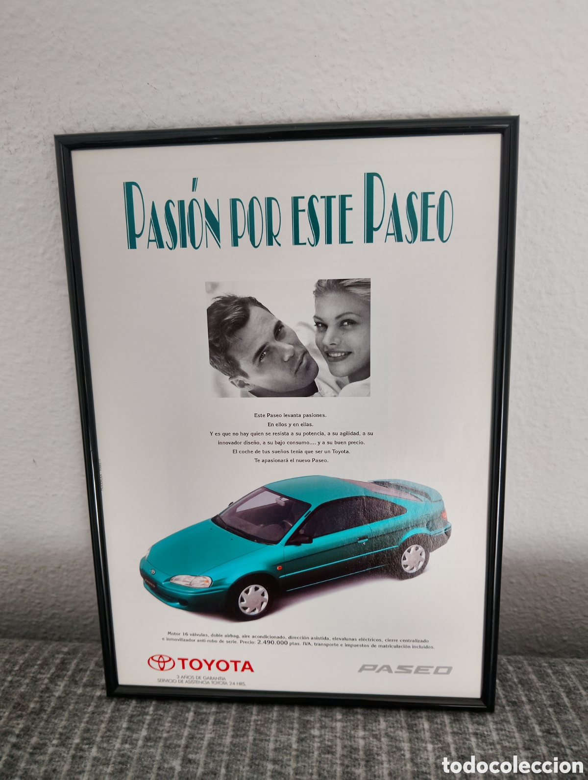 Segunda mano: Toyota paseo anuncio original vintage a&ntilde;os 90 con marco incluido coche