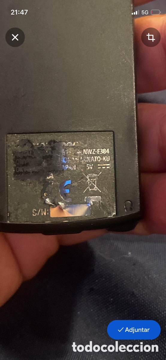 Segunda mano: Sony Walkman NWZ-E384 8GB - Funciona, pero dej&oacute; de encender - Foto 3