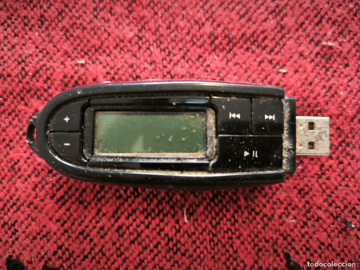 Segunda mano: Reproductor MP3 USB Thomson Lyra 512 MB WM1496BFM - Vintage