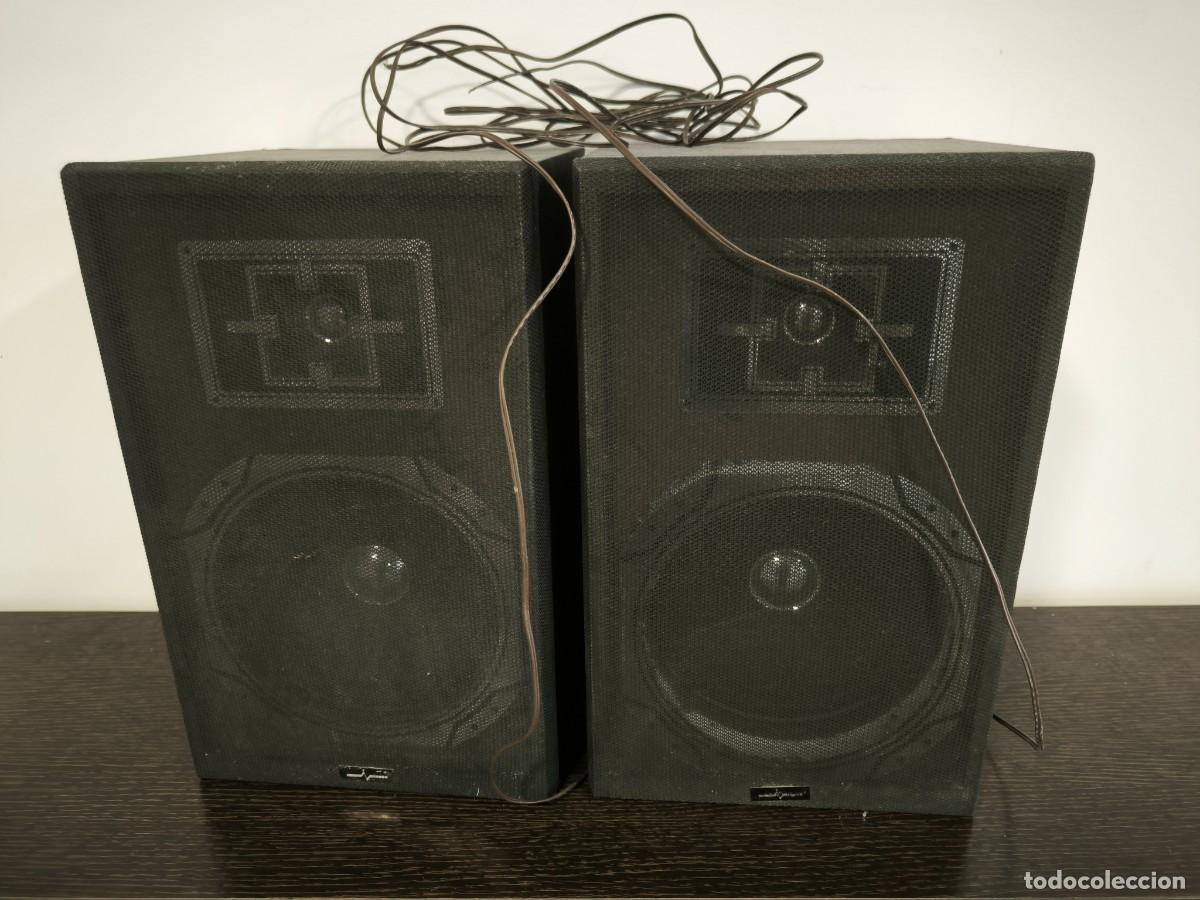 Segunda mano: Pareja De Altavoces Vintage Modelo SK-87 &middot; 8 Ohm 15W &middot; Bafles Retro De Estanter&iacute;a 2 V&iacute;as